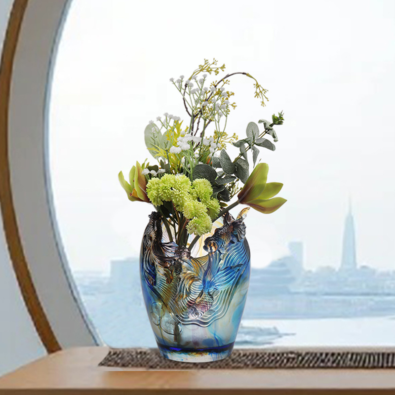 Glassvase: Luksuriøs og sofistikert stue Blomsterarrangement Krystallglass Kunstnerisk bevart blomsterholder Hjem Spisebord Dekorativ pynt