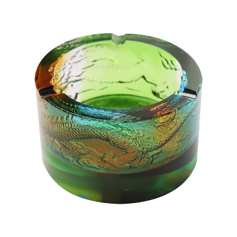 Glassaskebeger med drage-out-of-sea-mønster