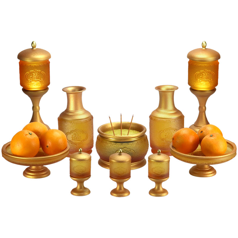 Glassoffer til buddhisttempelet for å bringe rikdom og skatter