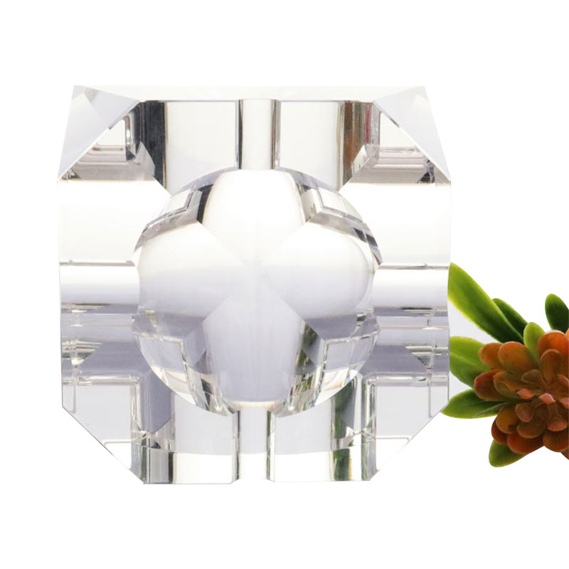 Enkel geometrisk design gjennomsiktig askebeger i glasskrystall