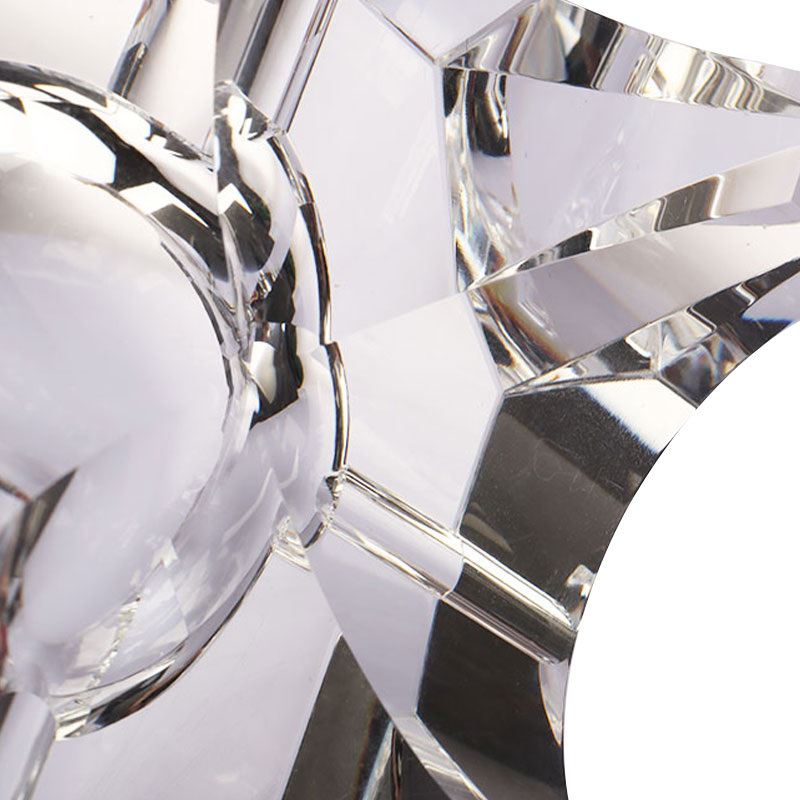 Enkel geometrisk design gjennomsiktig askebeger i glasskrystall