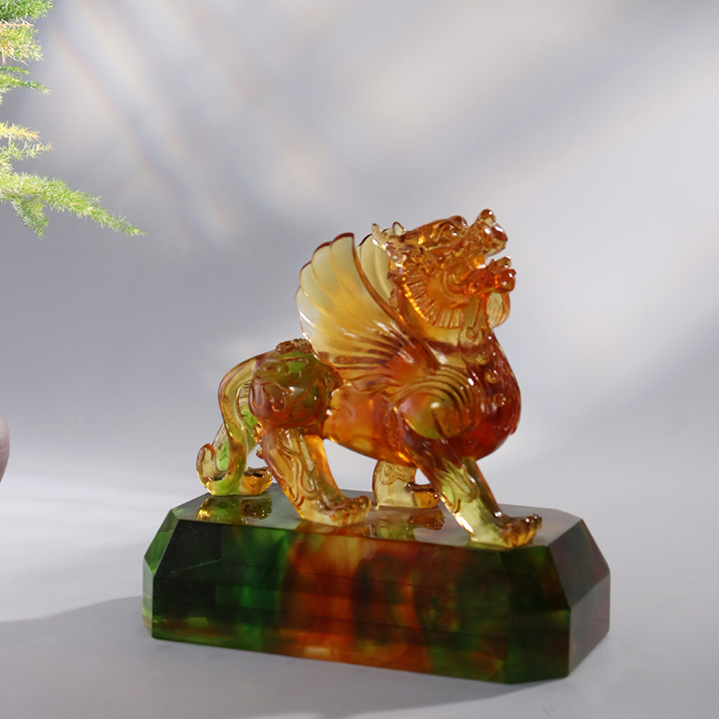 Krystallklare beistpynt i glasur