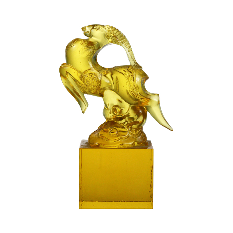 Gull gjennomsiktig saueformet glass krystallforsegling