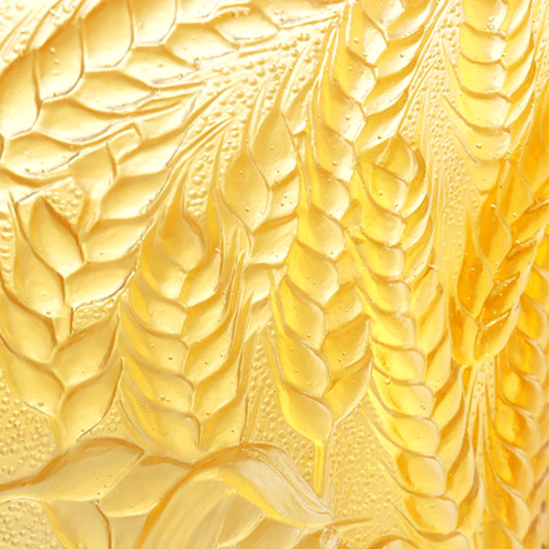 Ravfarget glassvase preget med hveteører